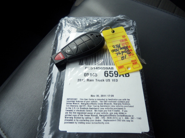 RAM Ram Pickup 2012 photo 11