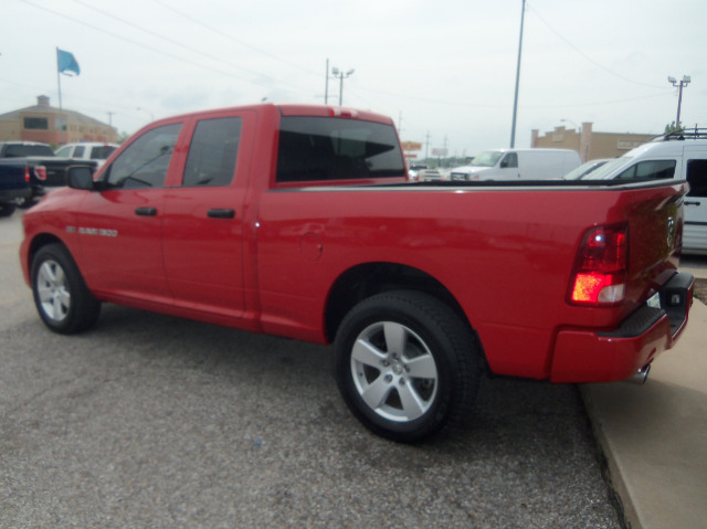 RAM Ram Pickup 2012 photo 6