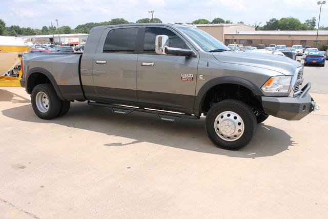 RAM Ram Pickup 2012 photo 1