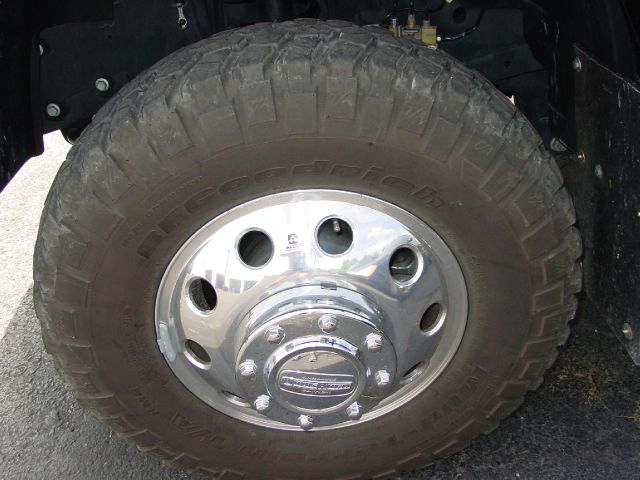 RAM Ram Pickup 2012 photo 2