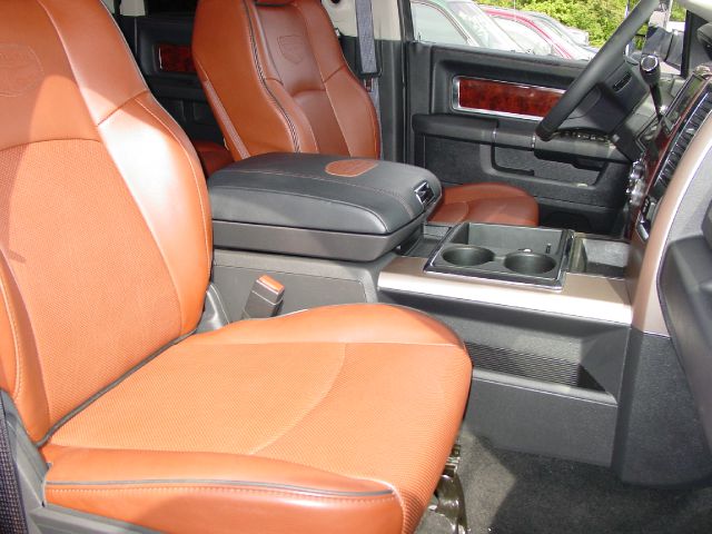 RAM Ram Pickup 2012 photo 4