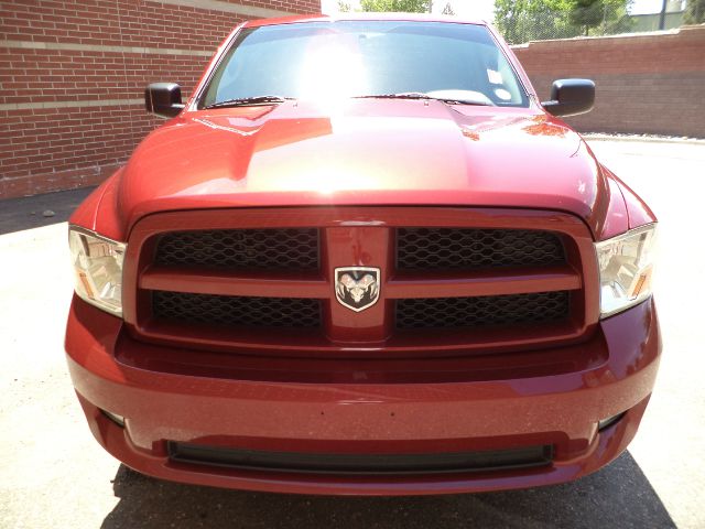 RAM Ram Pickup 2012 photo 1