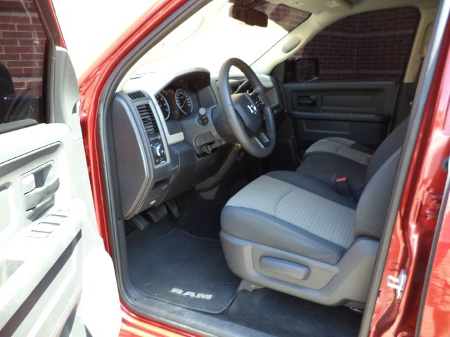 RAM Ram Pickup 2012 photo 4