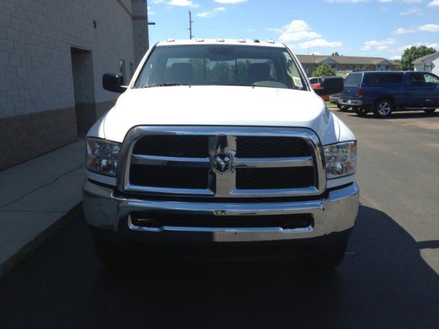 RAM Ram Pickup 2013 photo 2