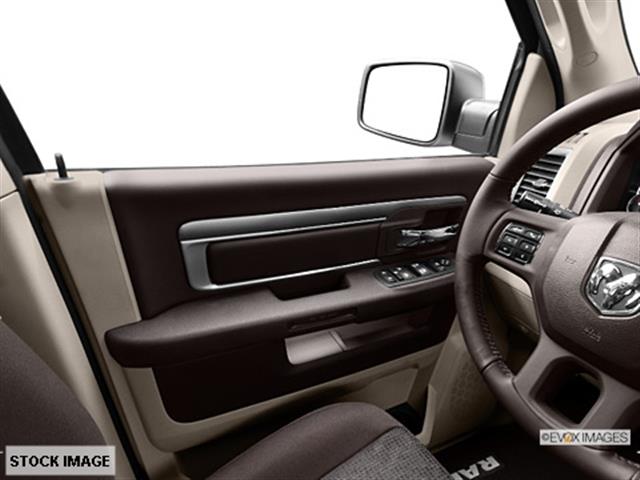 RAM Ram Pickup 2013 photo 3