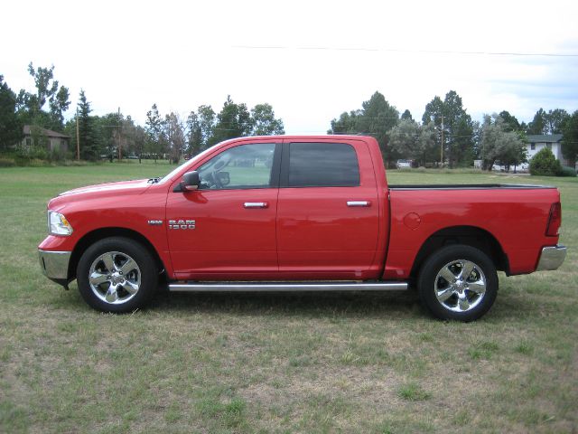 RAM Ram Pickup 2013 photo 2