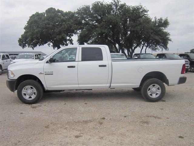 RAM Ram Pickup 2013 photo 1