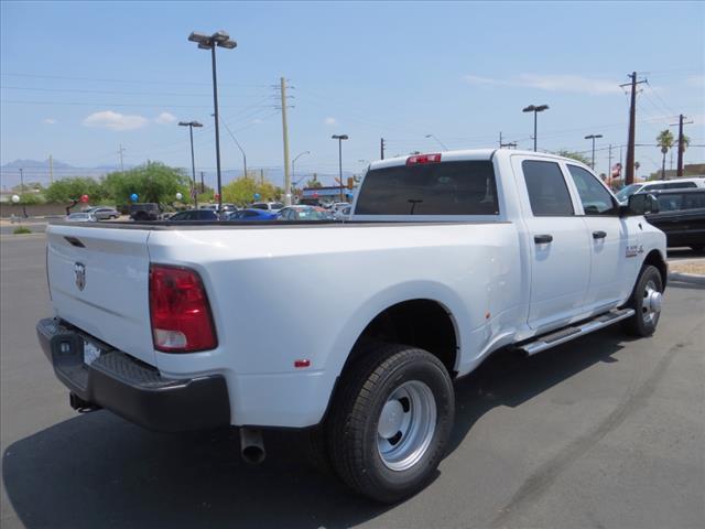 RAM Ram Pickup 2013 photo 2