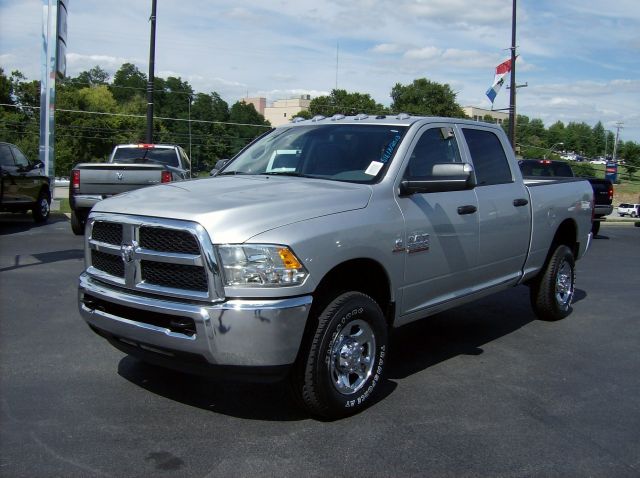 RAM Ram Pickup 2013 photo 4