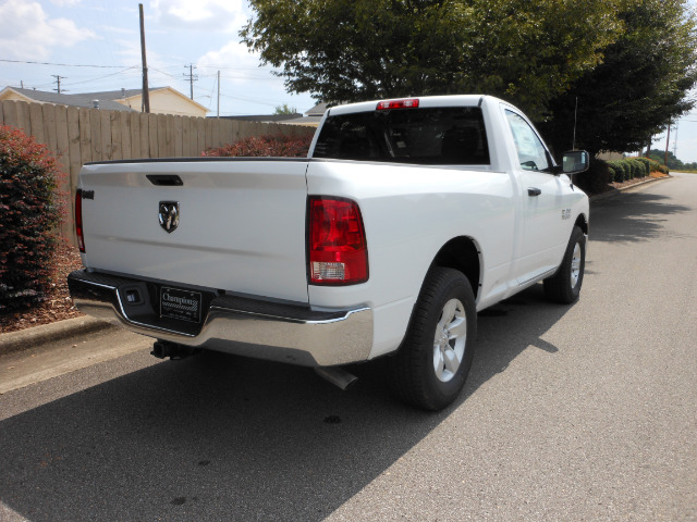 RAM Ram Pickup 2014 photo 4