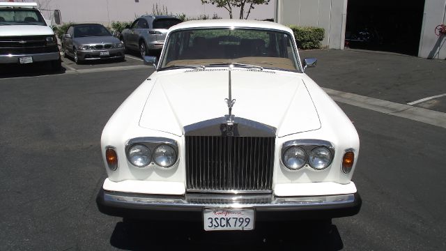 Rolls-Royce Silver Shadow 1977 photo 3