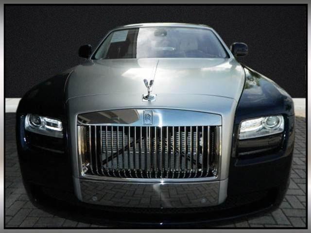 Rolls Royce Ghost 2011 photo 1