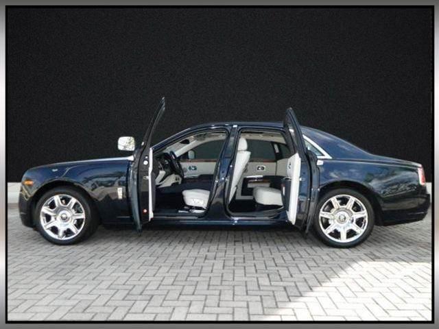 Rolls Royce Ghost 2011 photo 4