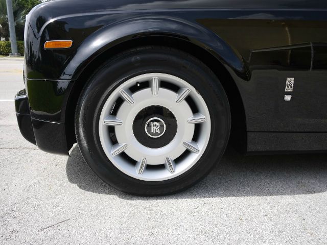 Rolls Royce Phantom 2004 photo 3
