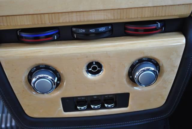 Rolls Royce Phantom 2005 photo 45