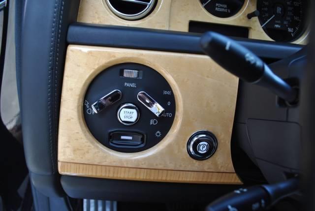 Rolls Royce Phantom 2005 photo 55