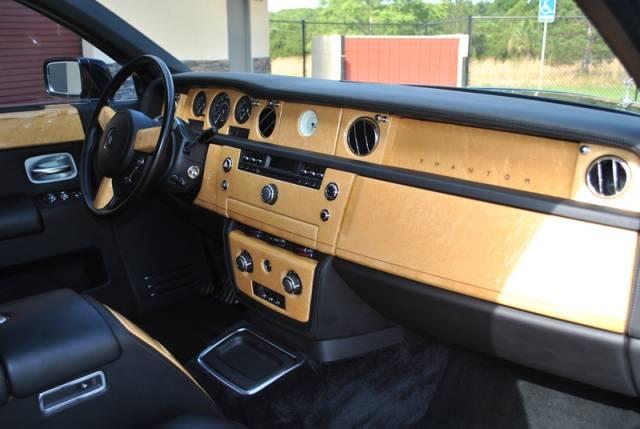 Rolls Royce Phantom 2005 photo 59