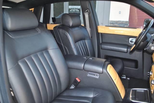 Rolls Royce Phantom 2005 photo 61