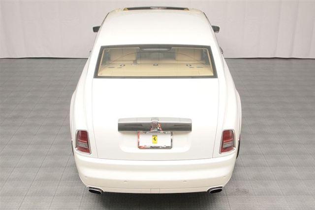Rolls Royce Phantom 2009 photo 3