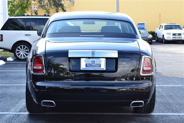 Rolls Royce Phantom 2009 photo 3