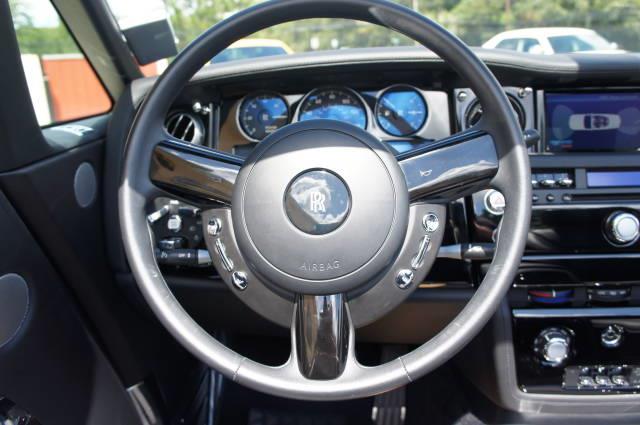 Rolls Royce Phantom 2010 photo 10