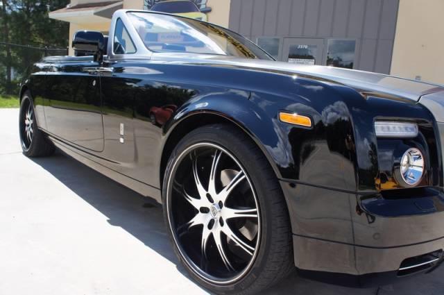 Rolls Royce Phantom 2010 photo 14
