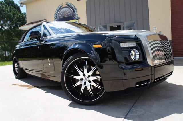 Rolls Royce Phantom 2010 photo 17