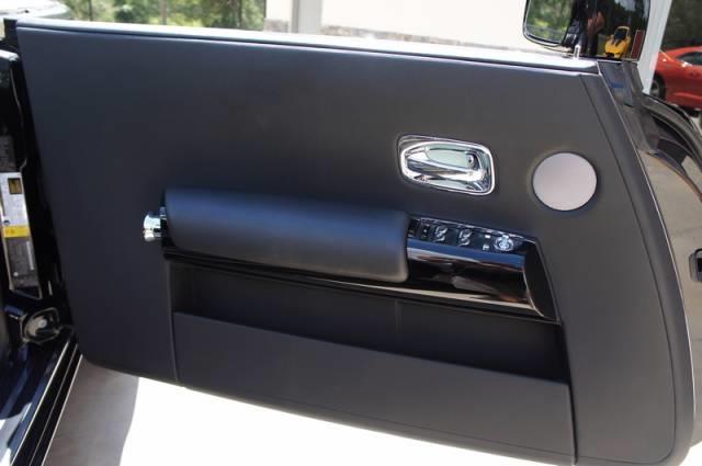 Rolls Royce Phantom 2010 photo 35
