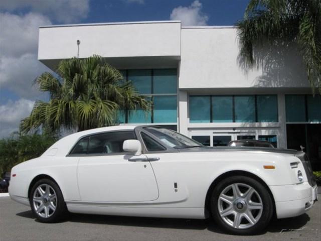 Rolls Royce Phantom 2010 photo 1