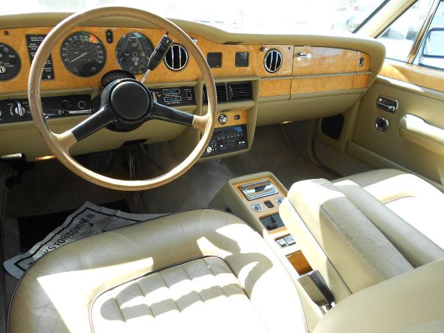 Rolls Royce Silver Spur 1988 photo 13