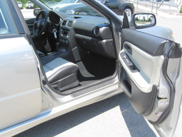 Saab 9-2X 2005 photo 8