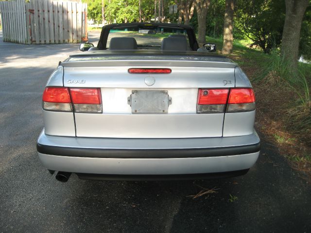 Saab 9-3 1999 photo 2