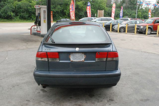 Saab 9-3 1999 photo 1