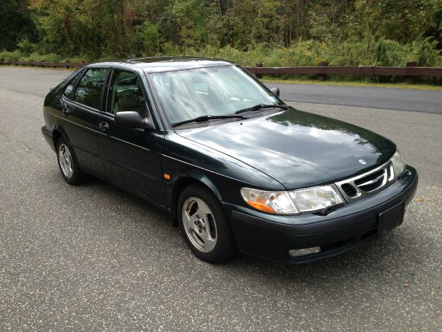 Saab 9-3 1999 photo 4
