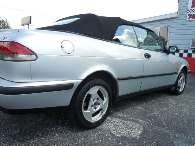 Saab 9-3 1.8T Quattro Convertible
