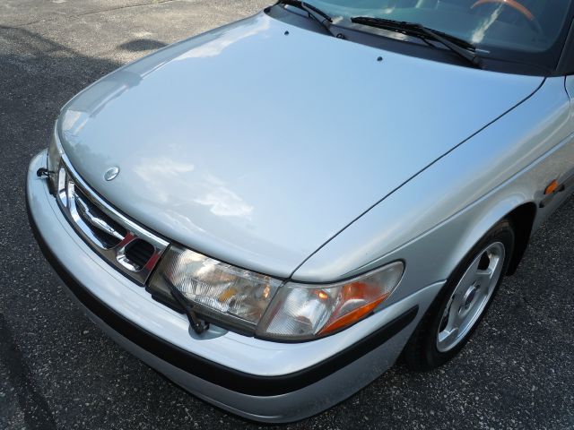 Saab 9-3 1999 photo 18