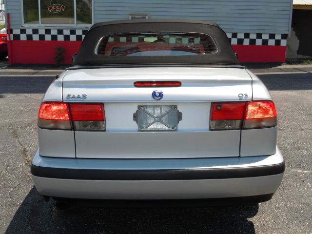 Saab 9-3 1999 photo 23