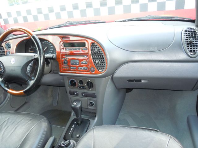 Saab 9-3 1999 photo 43
