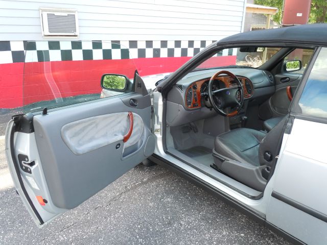 Saab 9-3 1999 photo 48