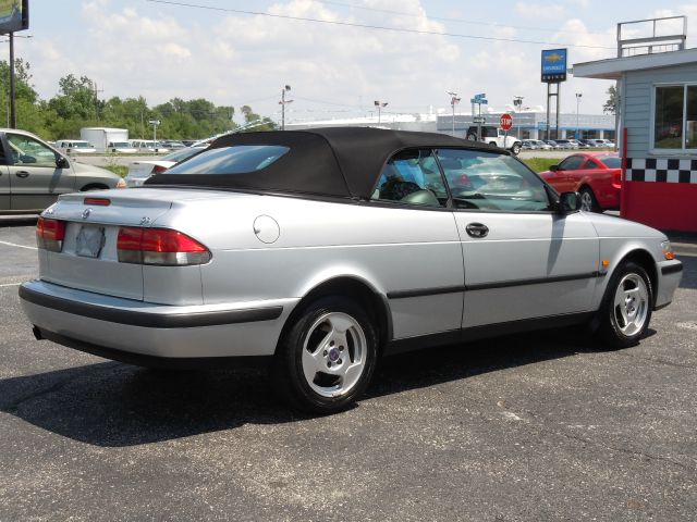 Saab 9-3 1999 photo 68