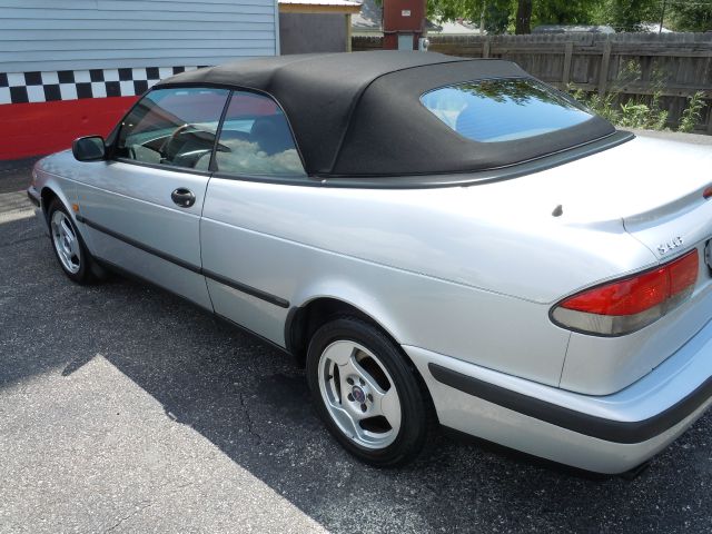 Saab 9-3 1999 photo 77
