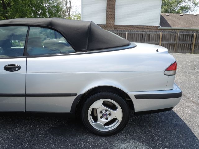 Saab 9-3 1999 photo 82