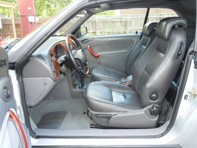 Saab 9-3 1999 photo 9