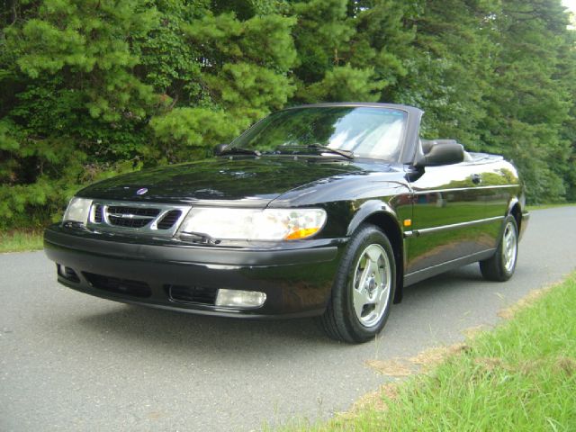 Saab 9-3 1999 photo 1