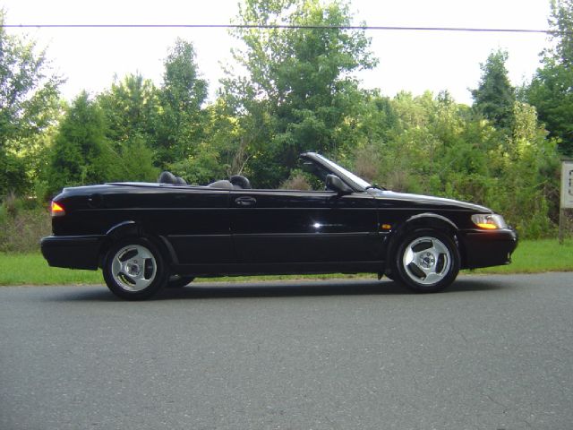 Saab 9-3 1999 photo 3