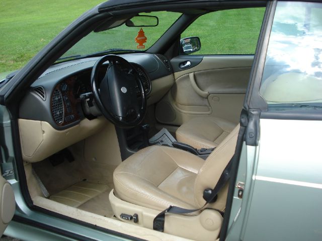 Saab 9-3 2001 photo 1