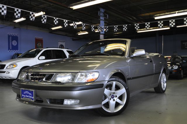 Saab 9-3 2002 photo 1