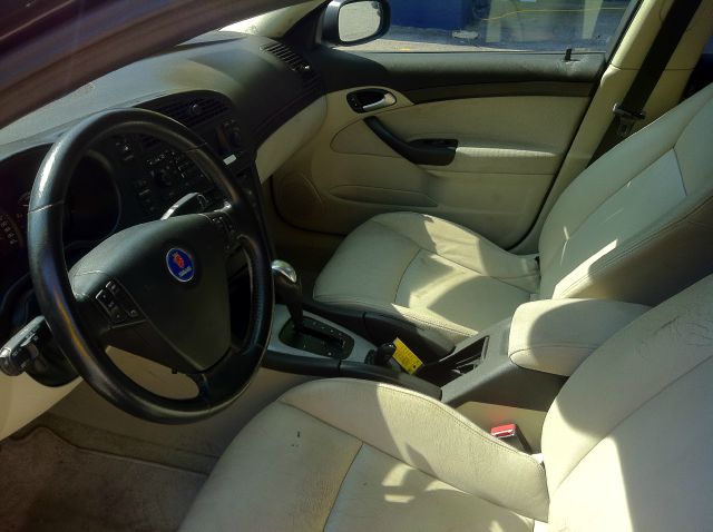 Saab 9-3 2003 photo 2