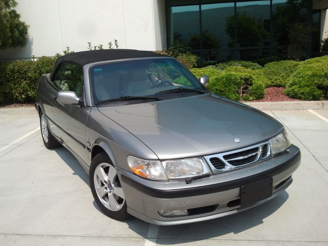 Saab 9-3 2003 photo 2