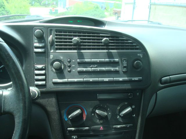 Saab 9-3 2004 photo 8
